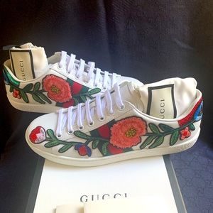 Gucci New Ace Floral Embroidered Print Low Top Sneakers